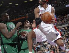 IM体育官方网-关于凯尔特人力克美国男篮，汉密尔顿爆发神勇的信息