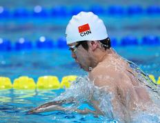 IM体育官方网站-瑞典游泳好手夺冠独揽，称霸泳坛