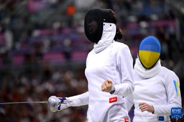 IM Sport-卢森堡击剑选手在比赛中获胜