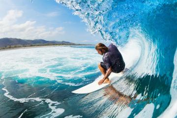 IM体育社区互动入口-北欧风暴席卷圣西罗，托尼·克罗斯的指挥艺术与瑞典新星的米兰收割战