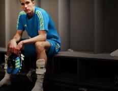 IM Sport-法拉利险胜威廉姆斯，塞恩斯状态火热，一场策略与意志的较量