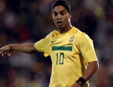 IM体育在线注册-羽坛新纪元，印尼队碾压式胜利背后的战术革命，黄鸭组合如何刷新历史纪录