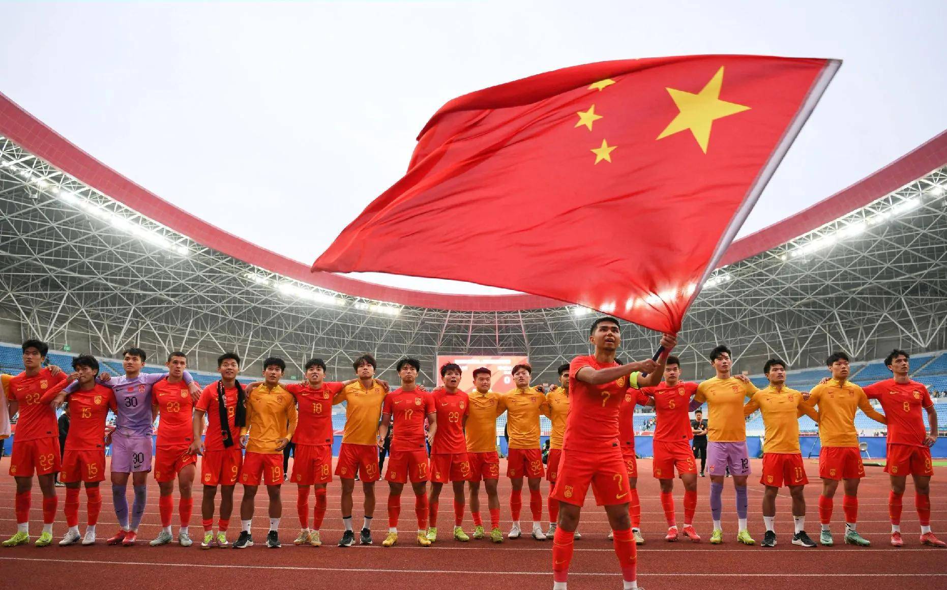 IM体育数据分析平台-足球比赛结果揭晓，球队表现值得期待