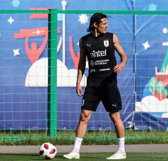 IM体育官网入口-乌拉圭青年球队新秀抓手腕赛