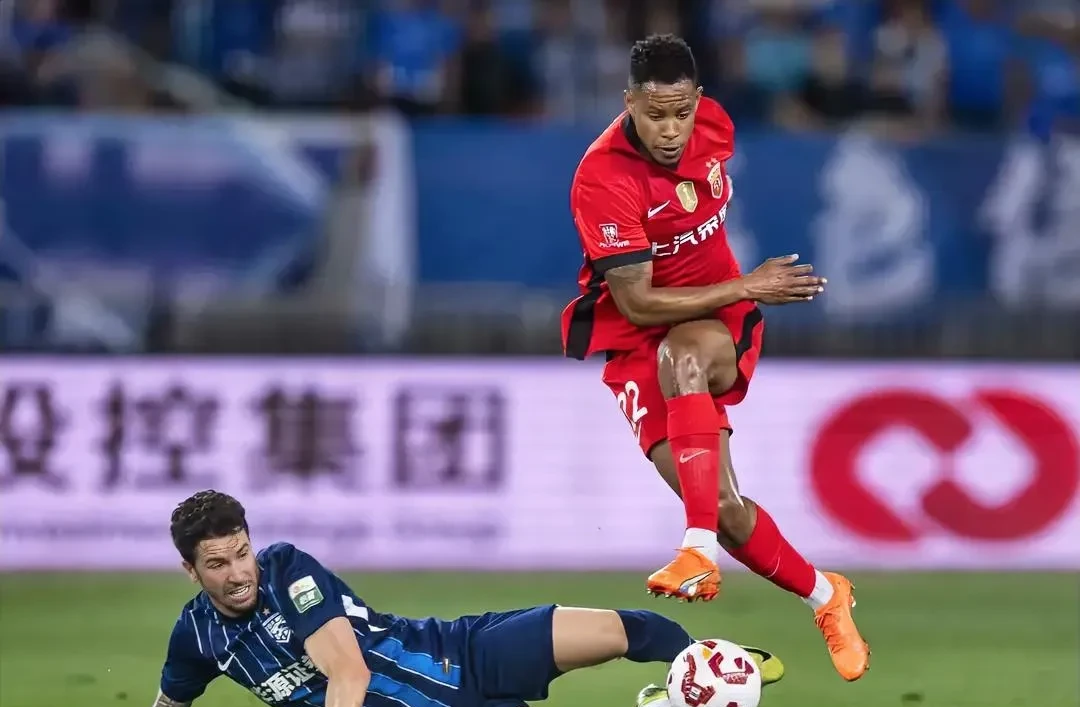 IM体育App下载-上港主场惨败，遭遇三连败，状态堪忧的简单介绍