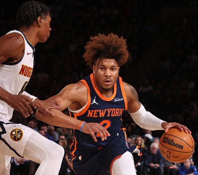 IM体育官网-包含掘金翻盘尼克斯，波特高光表现的词条