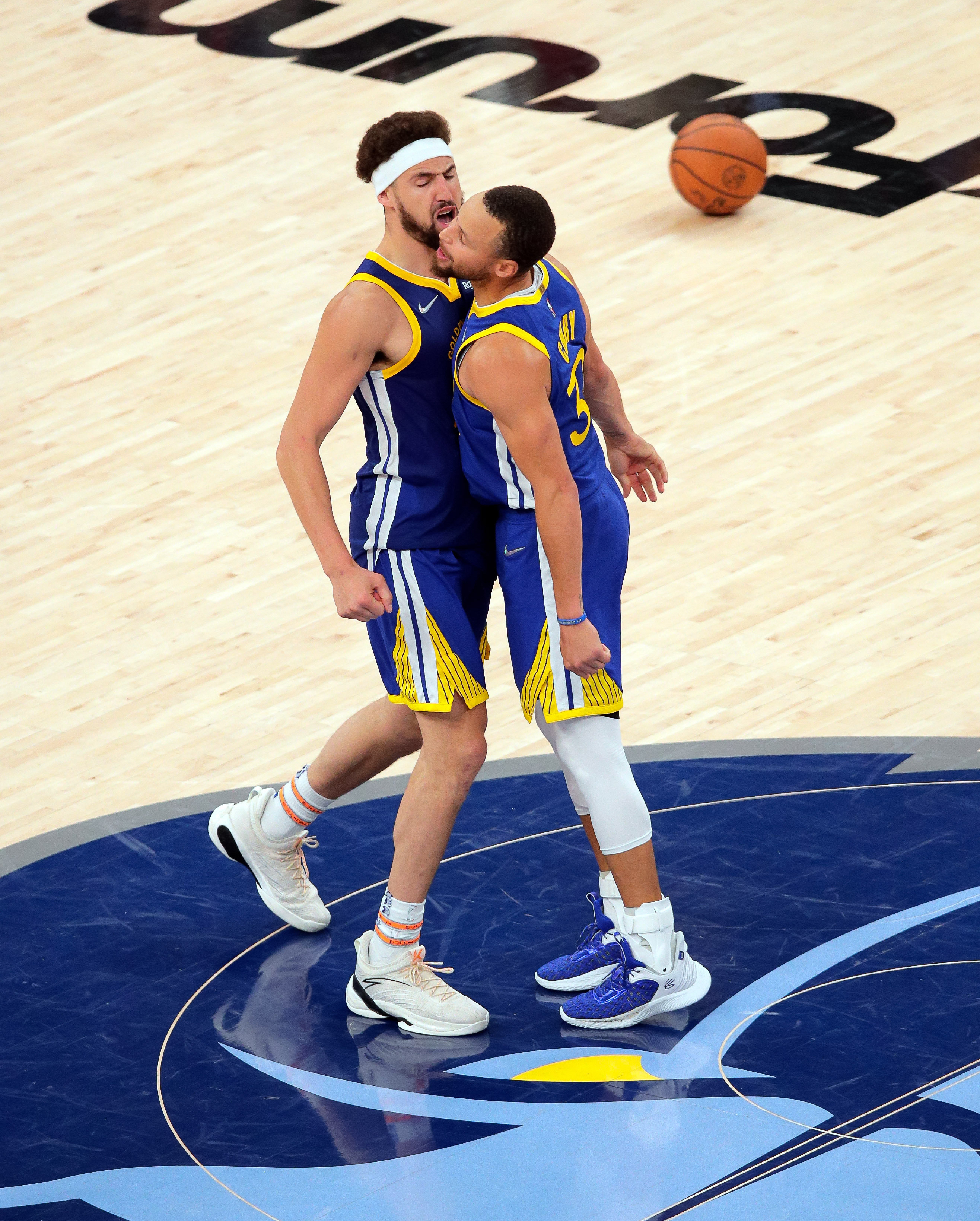 IM体育官网入口-梅赛德斯碾压红牛二队，拉塞尔状态火热的简单介绍