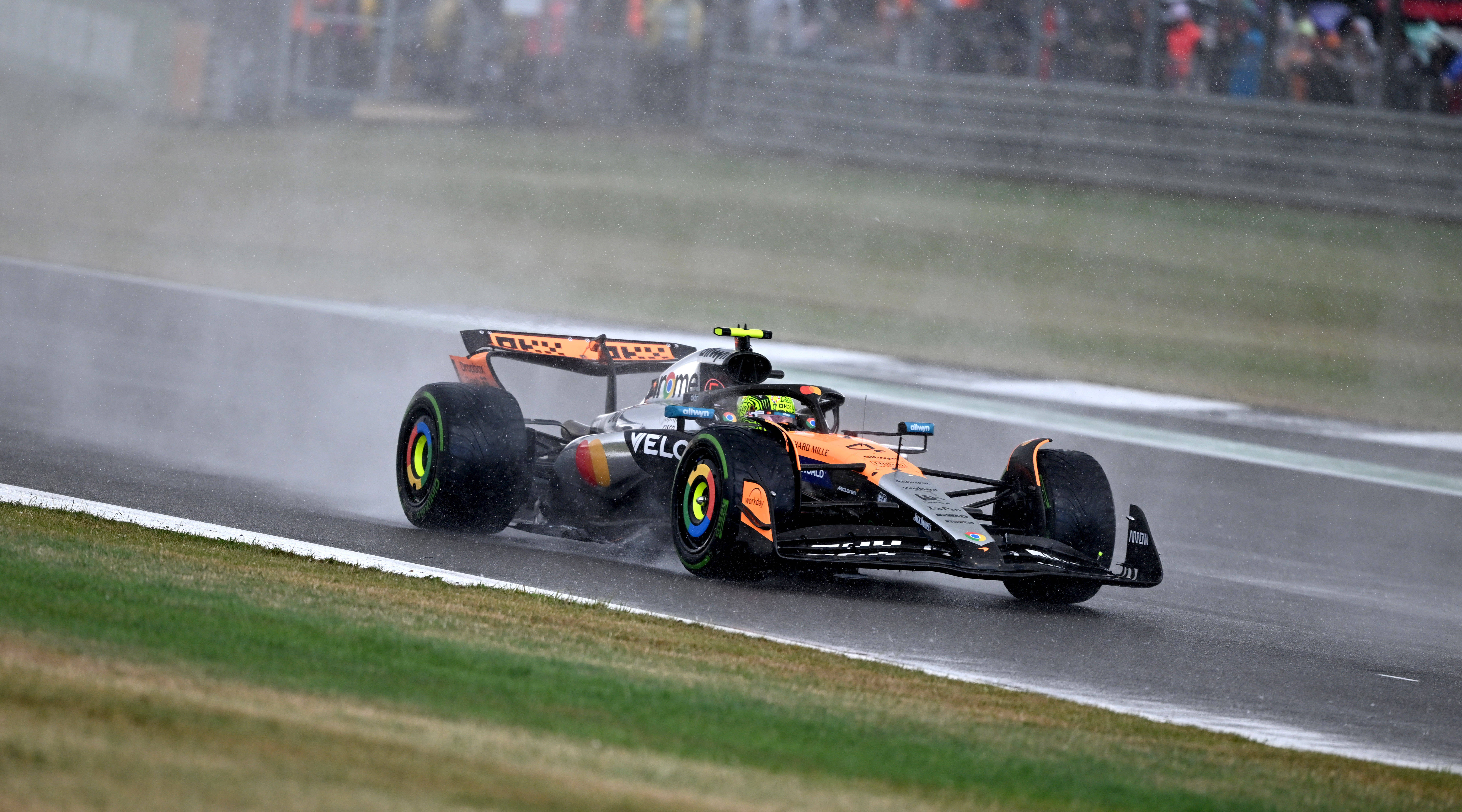 IM体育网页版登录入口-索伯车队碾压雷诺车队,维斯塔潘高光表现的简单介绍