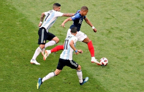 IM体育注册链接-法国队碾压中国队，张继科扛起全队